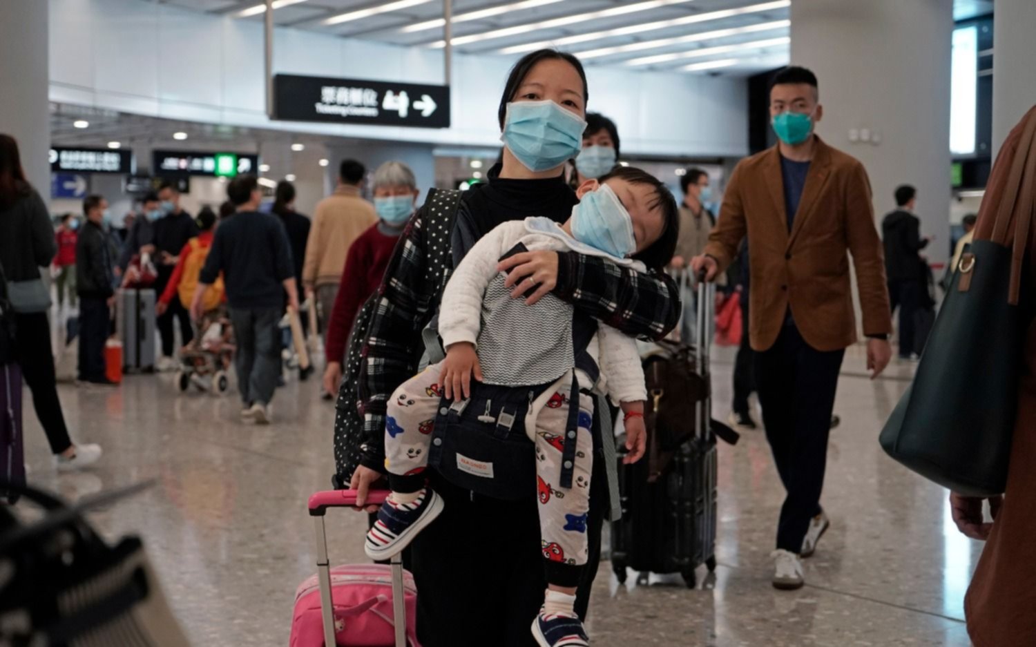 Virus chino mortal: Wuhan ya está "blindada" y cierran otras dos ciudades por temor a epidemia