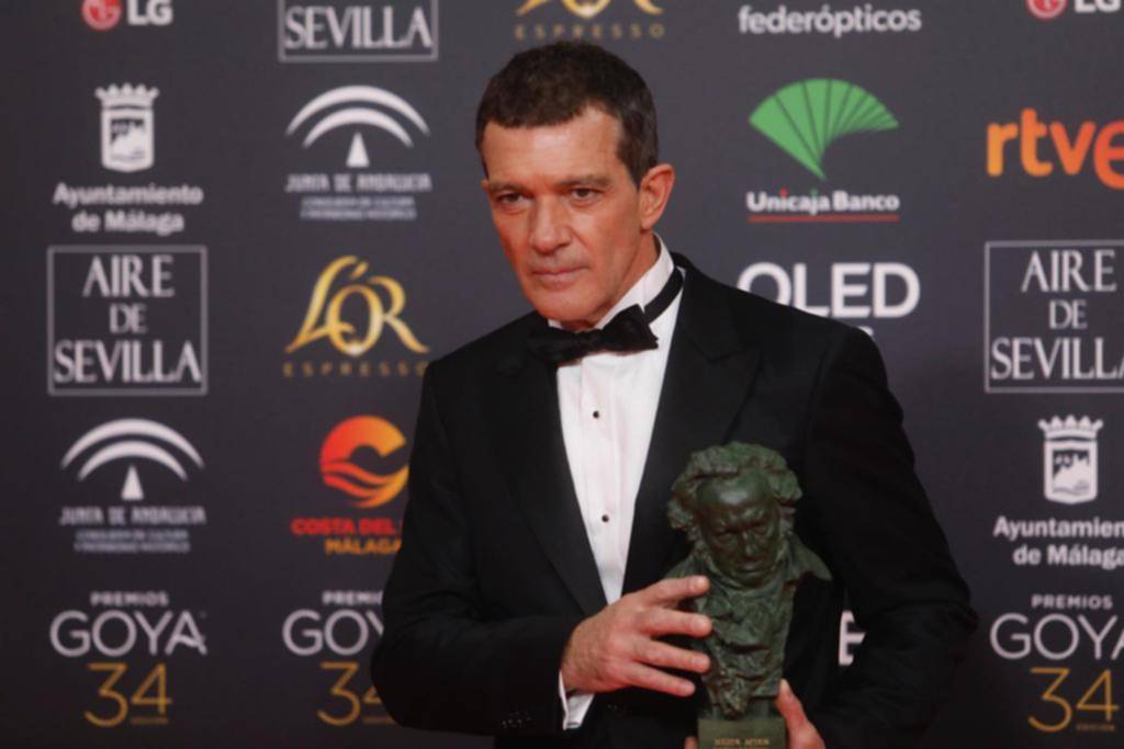 El plan de Banderas para el Oscar: “Pagué a Batman para que mate al Joker”