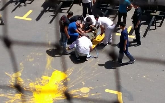 Un pintor cayó desde 8 metros en la Bombonera y tuvo que ser hospitalizado