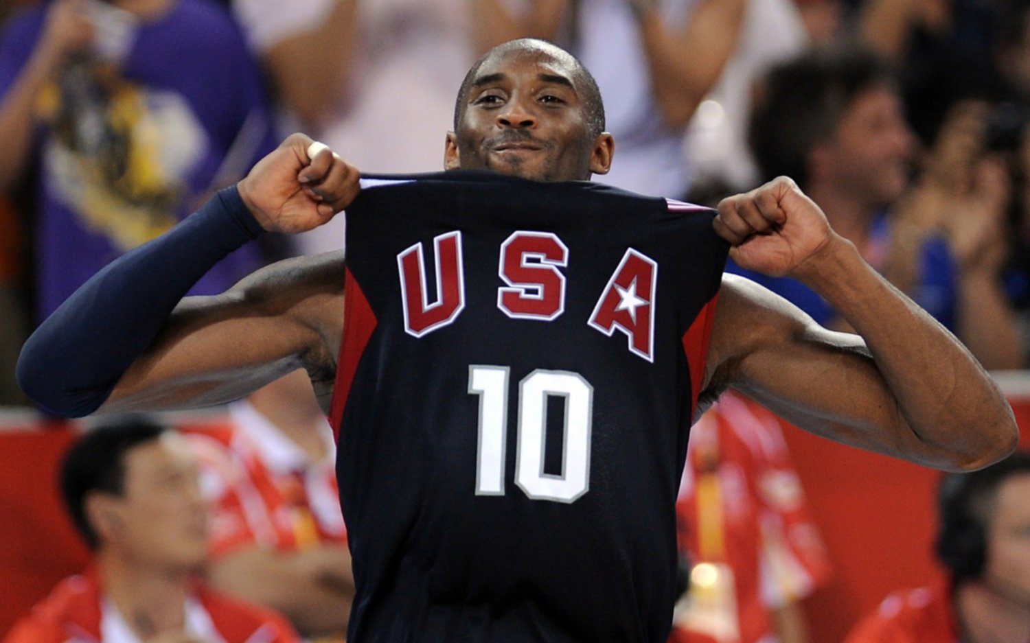 Casi dos millones de hinchas firman petición para que Kobe Bryant sea el símbolo de la NBA
