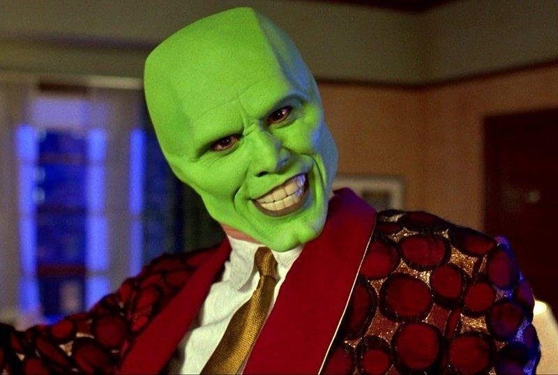 Jim Carrey solo haría una secuela de “La máscara” con “un director loco”