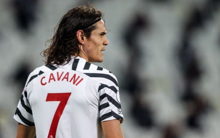 La Academia Uruguaya de Letras se sumó a la polémica por la sanción a Cavani