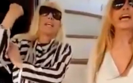 Susana Giménez recibió el Año Nuevo a pura fiesta, rodeada de amigos y con un exabrupto