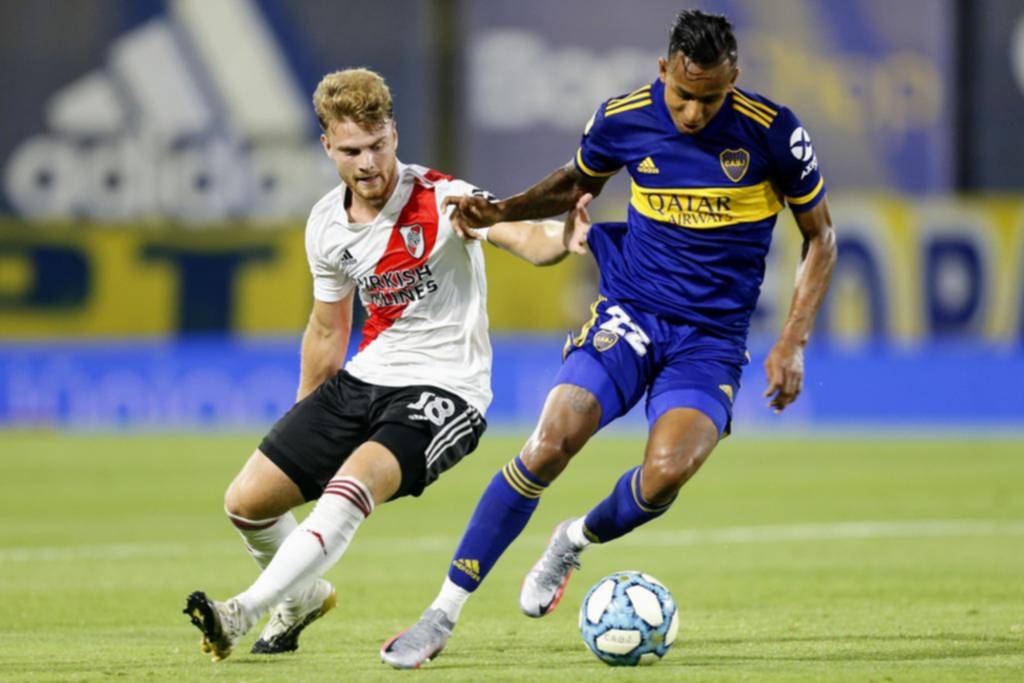 Sebastián Villa salvó a Boca sobre el final en la Bombonera