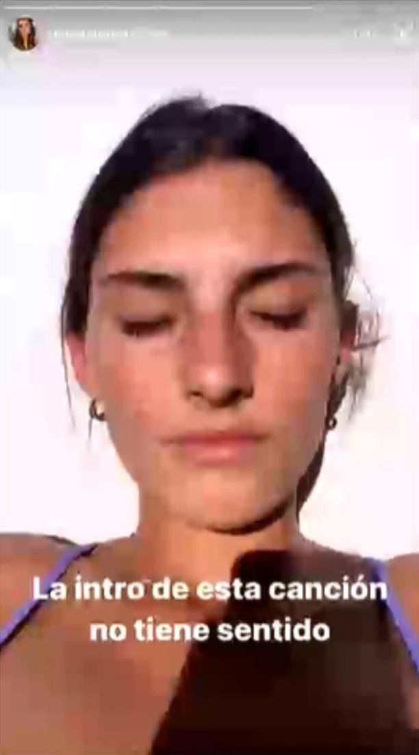 ¡Con quién se metió!: Lola criticó a Tini y aparecieron las “tinistas”