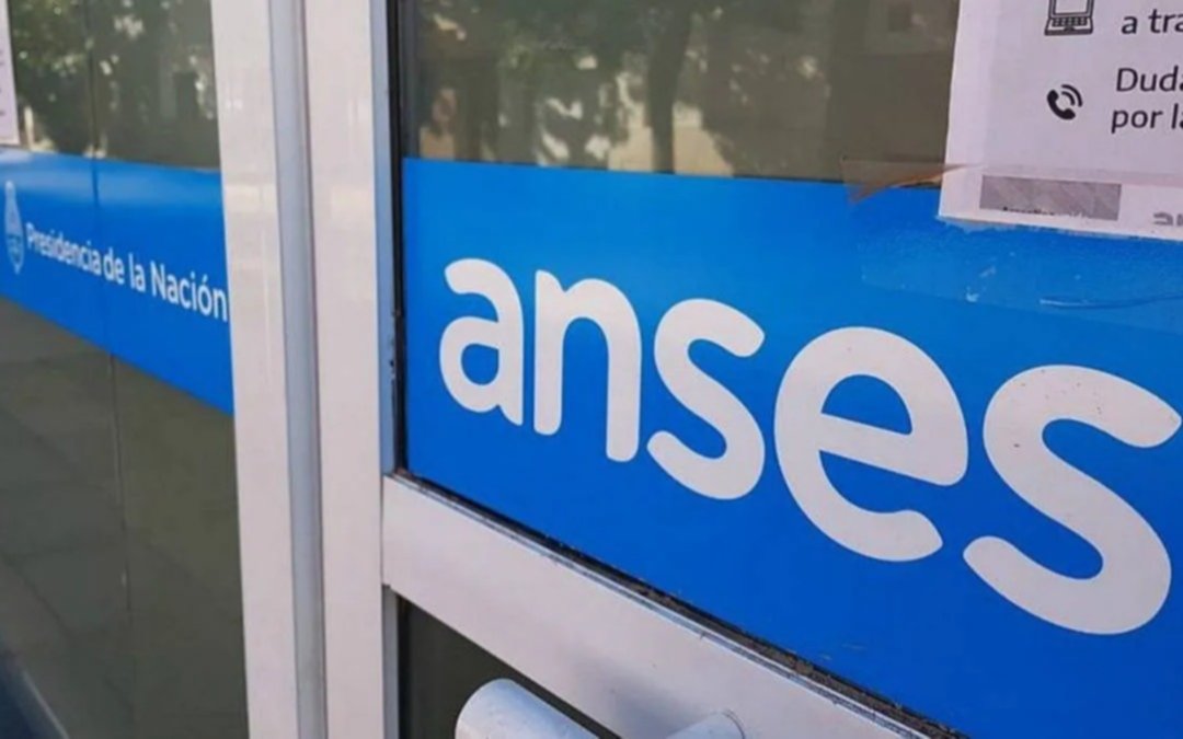 ¿Cómo es el programa de créditos para jubilados que lanzó el Anses?