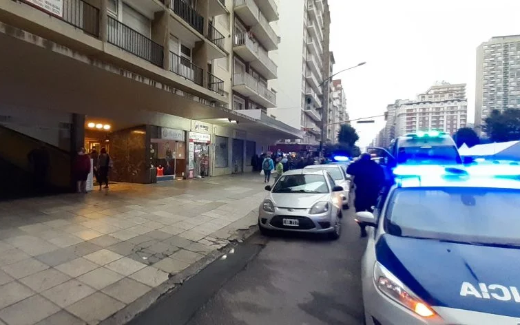 Conmoción en Mar del Plata: falleció una nena al caer del sexto piso de un edificio ubicado a metros del Casino