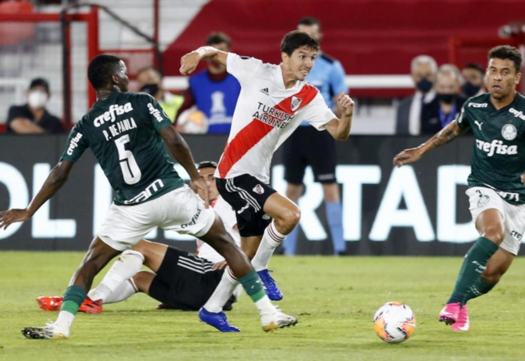 River tuvo una noche terrible, Palmeiras no lo perdonó y sacó una ventaja enorme