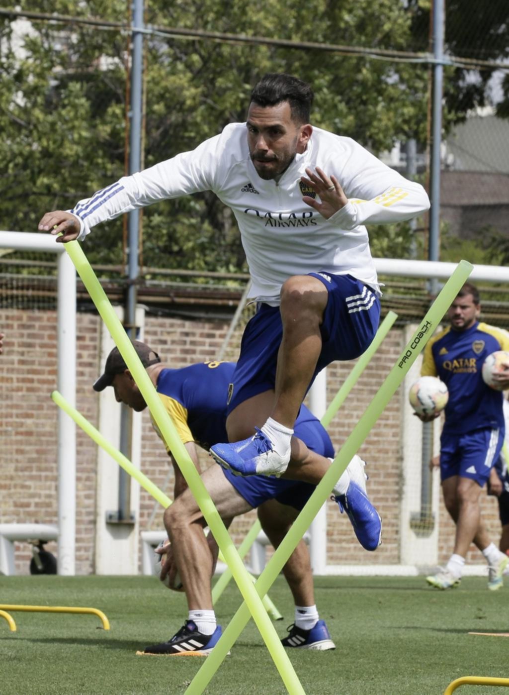 Boca recibe al Santos con la idea de sacar una ventaja y definir la serie en San Pablo