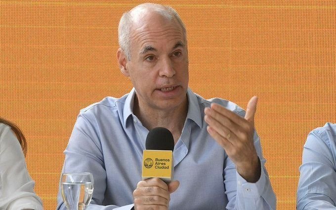 Horacio Rodríguez Larreta tiene COVID-19