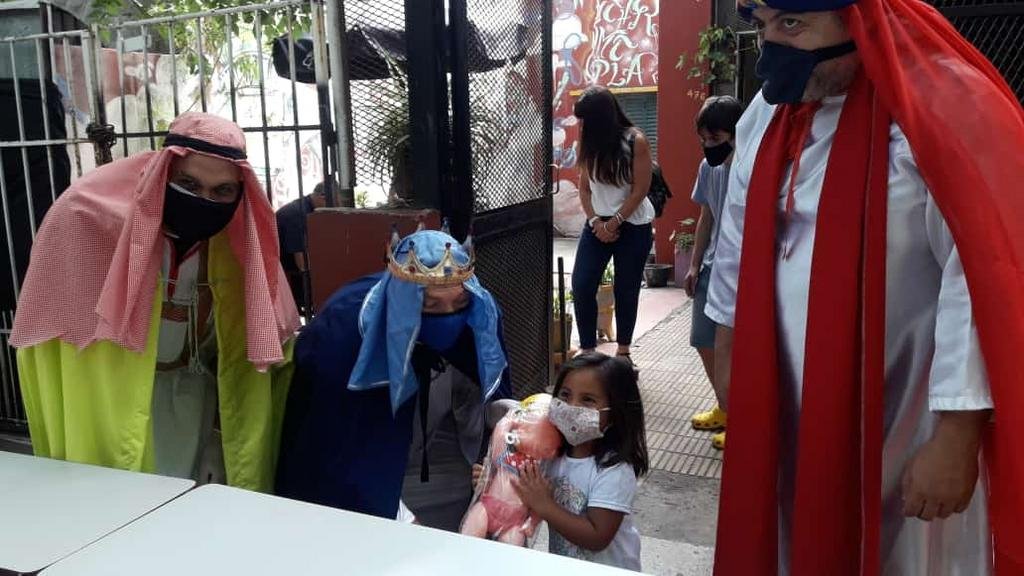 Los Reyes Magos repartieron sorpresas en la Ciudad