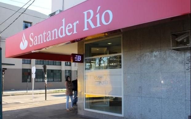Atención: paro en dos entidades bancarias para reclamar por "ajustes"