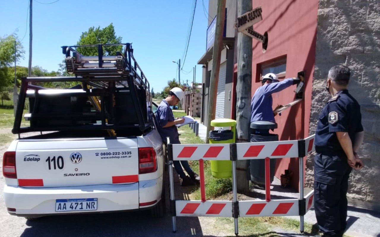 Denuncian que en sector de Parque Sicardi 1 de cada 10 conexiones eléctricas son clandestinas