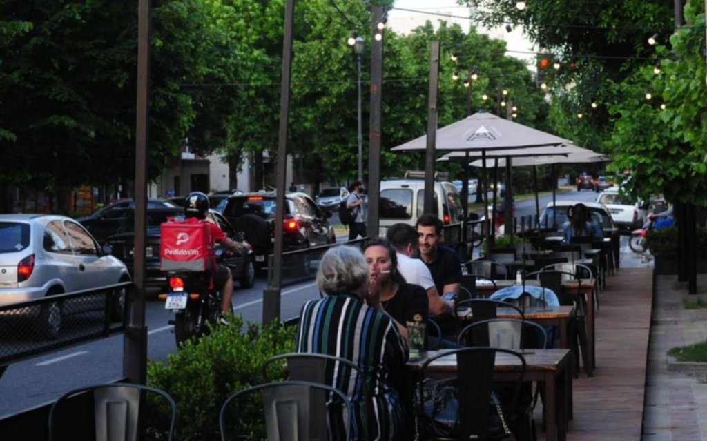 Fuerte malestar entre los gastronómicos, que hablan de una “catástrofe en puerta”