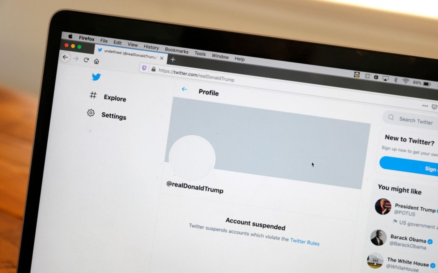 Twitter suspendió permanentemente la cuenta de Donald Trump