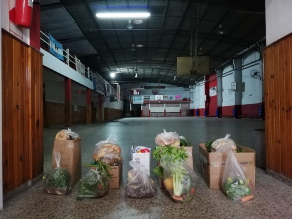 Clubes de barrio reciben ayuda para afrontar deudas con el gas