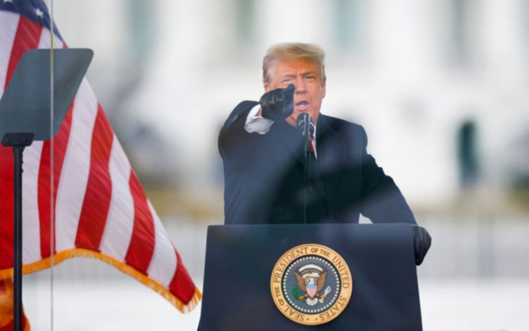 Todas las redes sociales que prohibieron o restringieron a Donald Trump