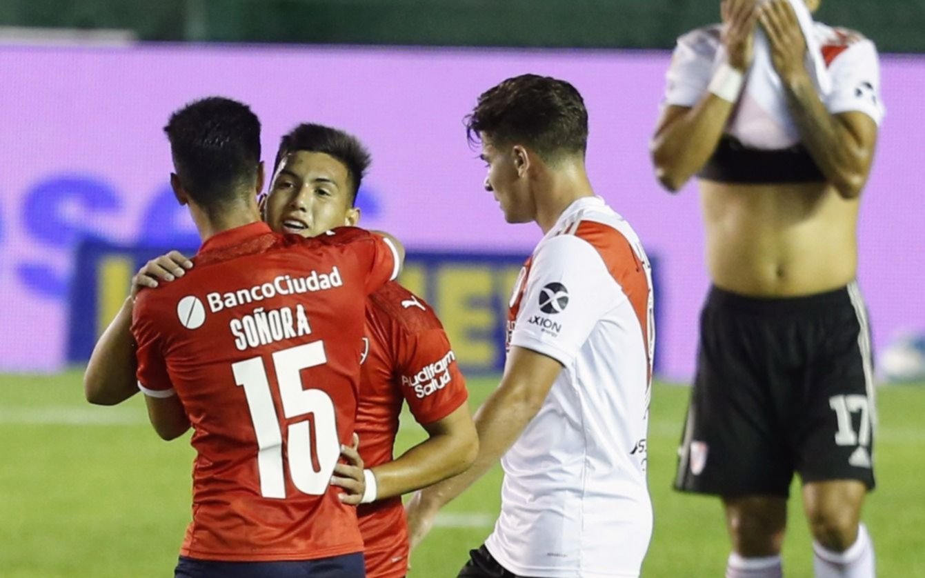 River puso todo pero el pibe Velasco le clavó dos golazos a Armani