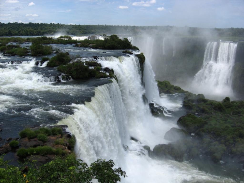 La Patagonia y las Cataratas, entre los destinos más elegidos por los platenses