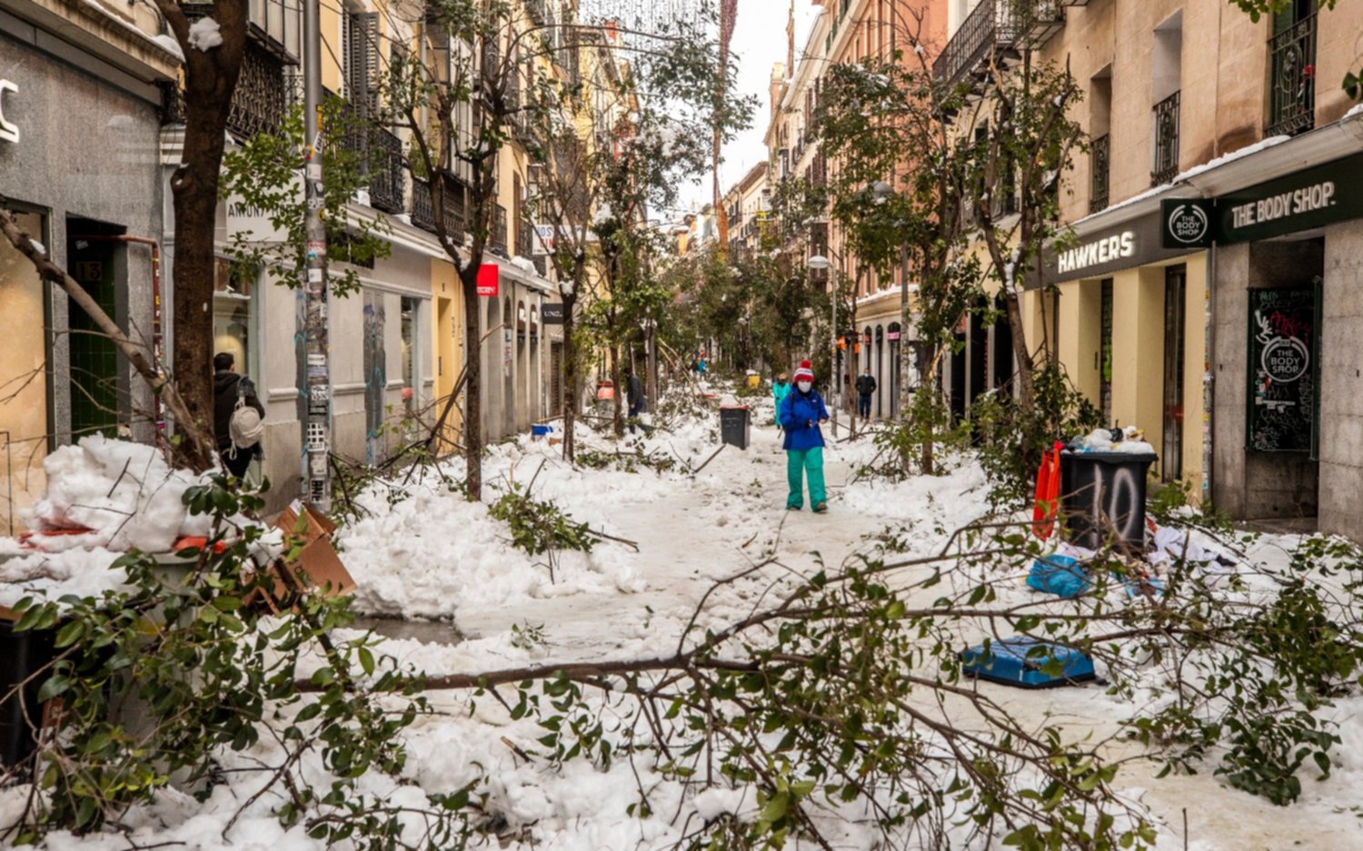 Amplio operativo en España por los embates de la tormenta de nieve Filomena