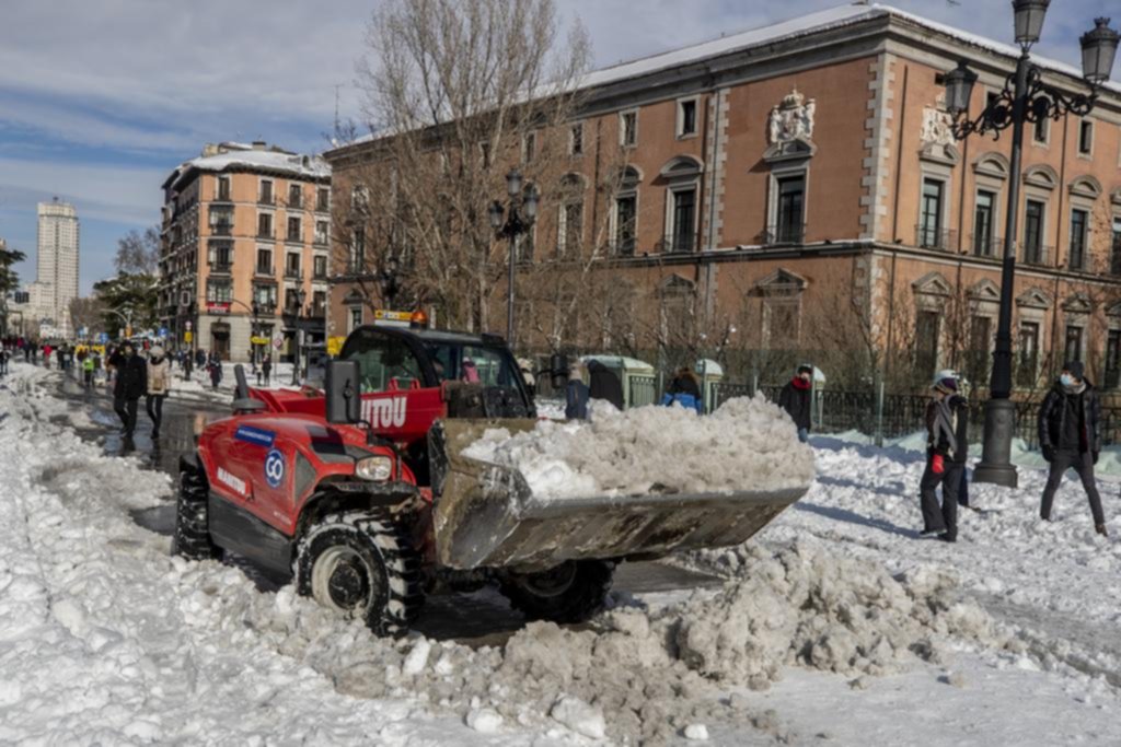 Tras la tormenta de nieve, España aguarda una intensa ola ...