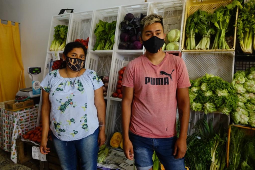 “Nos arriesgamos a independizarnos para buscar un ingreso asegurado”
