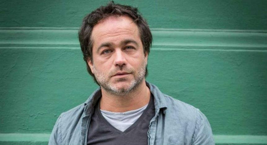 Por Crónica TV, Gastón Pauls conducirá ciclo sobre adicciones