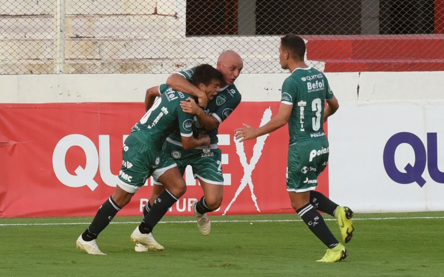 Sarmiento de Junín ascendió a Primera: venció por penales a Estudiantes de Río Cuarto