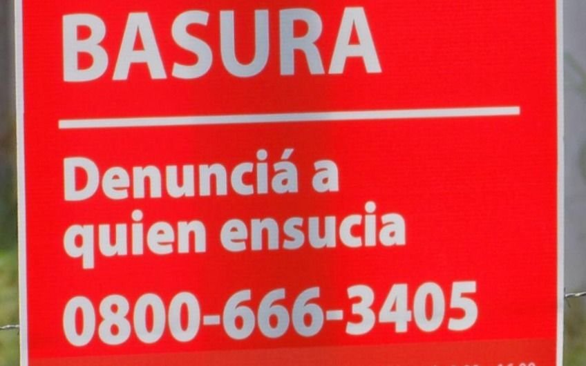 Multas de hasta 300 mil pesos por arrojar basura en la calle