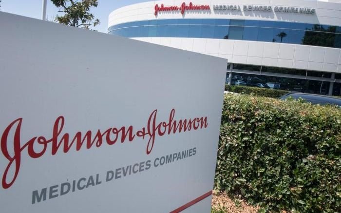 Johnson & Johnson asegura que su vacuna anti Covid de una dosis tiene eficacia del 66%