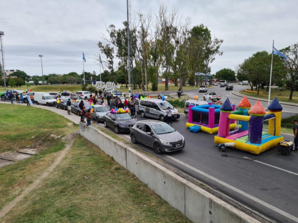 Desde los salones de fiestas claman “no a la extinción del rubro”: ya cerró la mitad