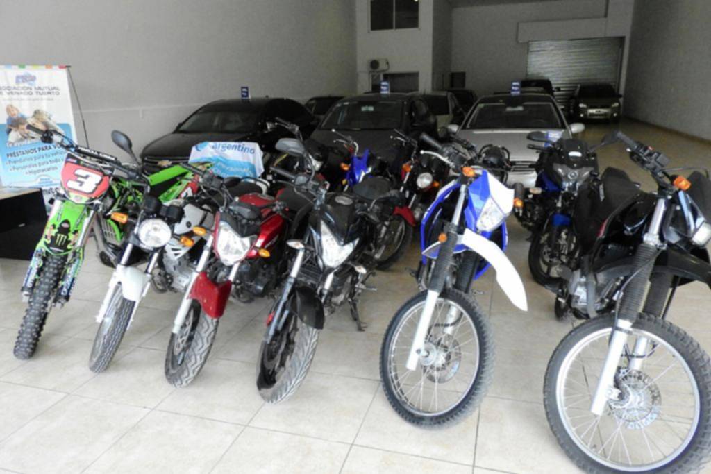 Por primera vez se vendieron más motos que autos en 2021