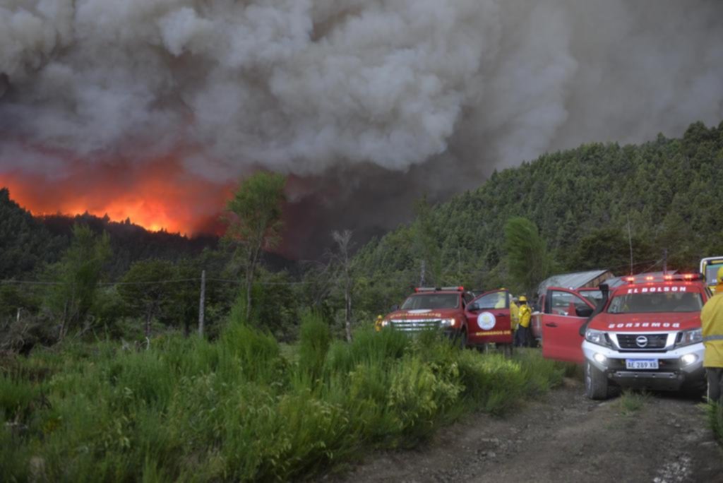 Emergencia ígnea ante el aumento del riesgo de incendios en todo el país