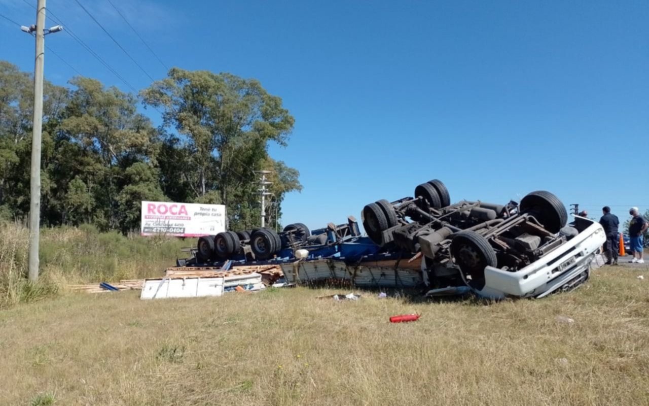 Trágico inicio de año en la Región: accidentes, heridos y una víctima fatal tras volcar en Abasto