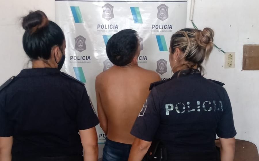 Pelea vecinal terminó con intento de agresión a policías y un detenido en Villa Elvira