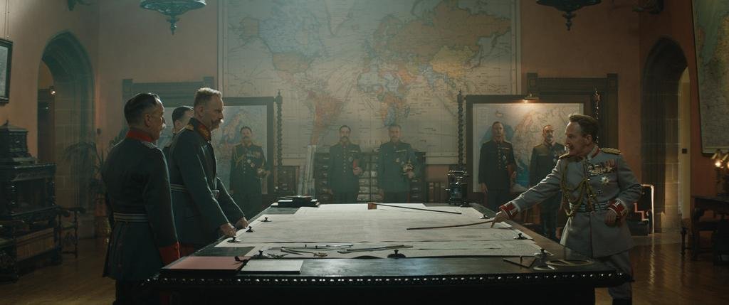 “King’s Man: El origen”: una precuela con reyes, zares y traiciones