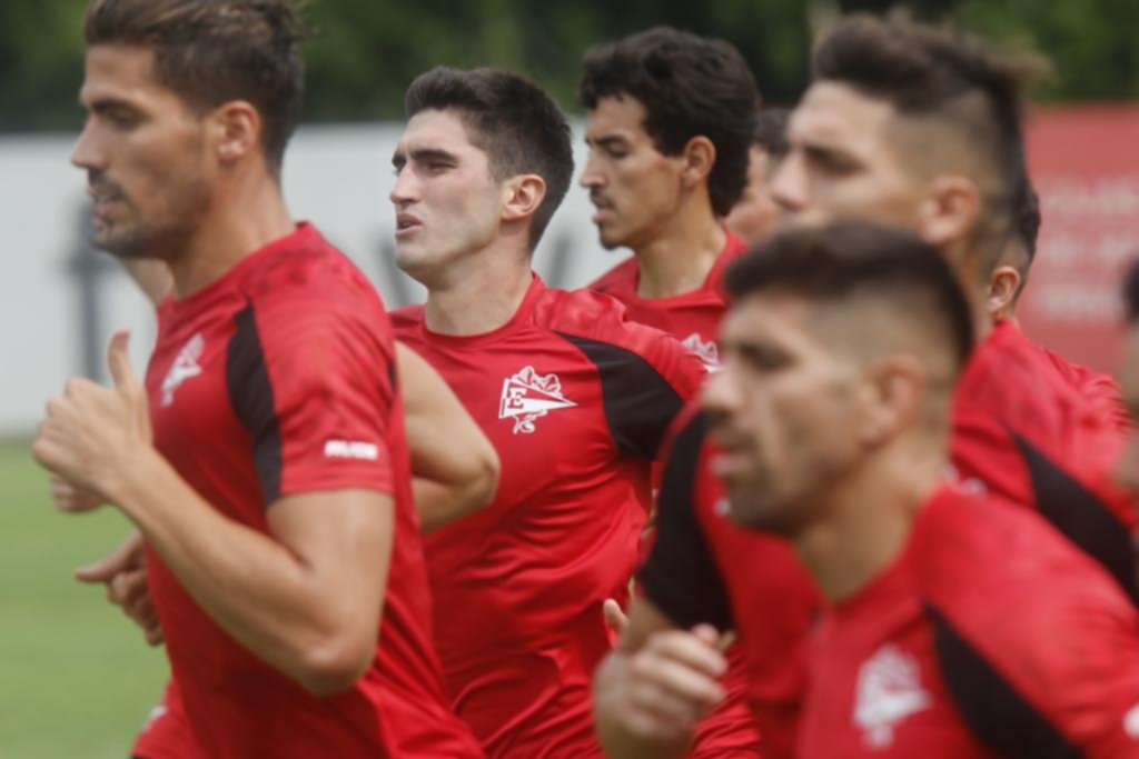 Del Prete bien firme, Burdisso al caer y a la búsqueda de amistosos