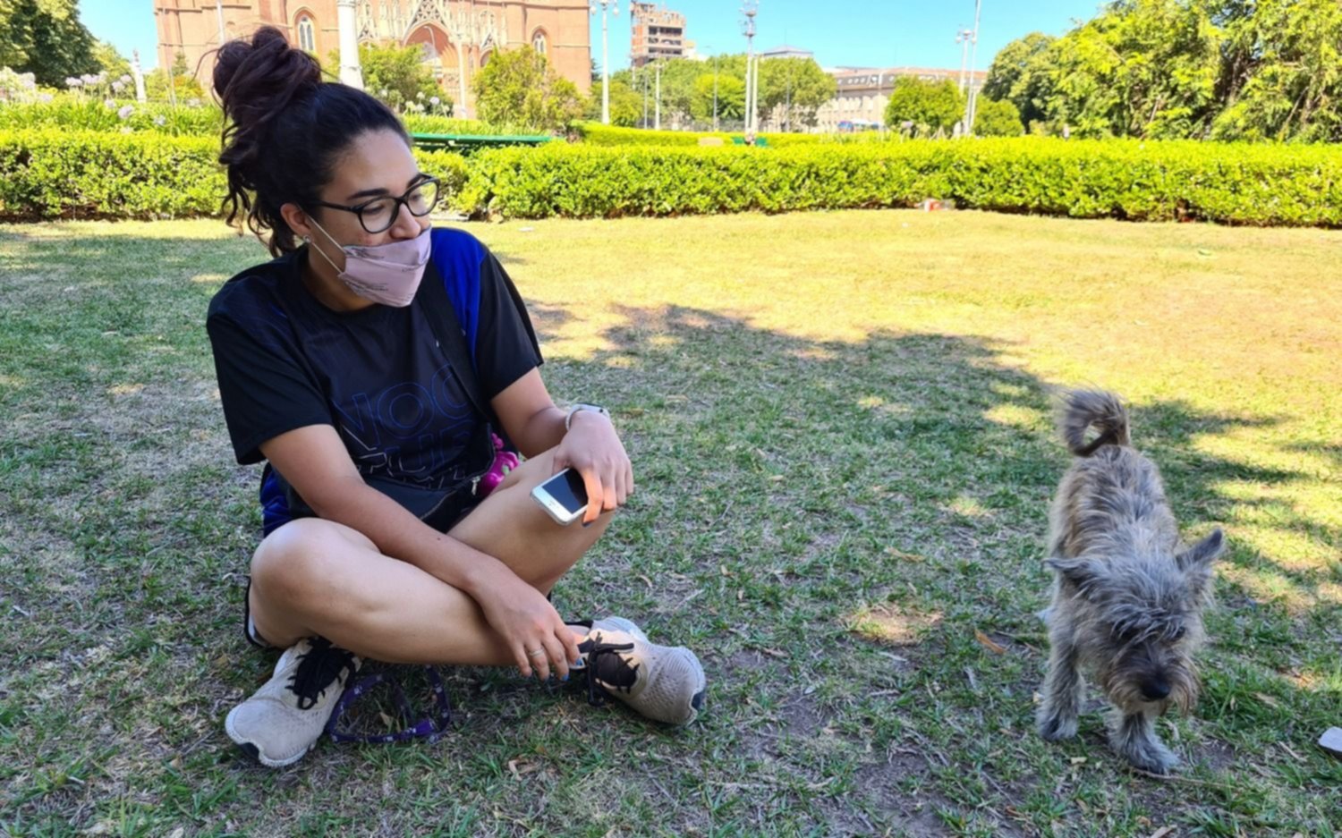 El calor les da un respiro a los platenses: miércoles con 26º y algo nublado en la Ciudad