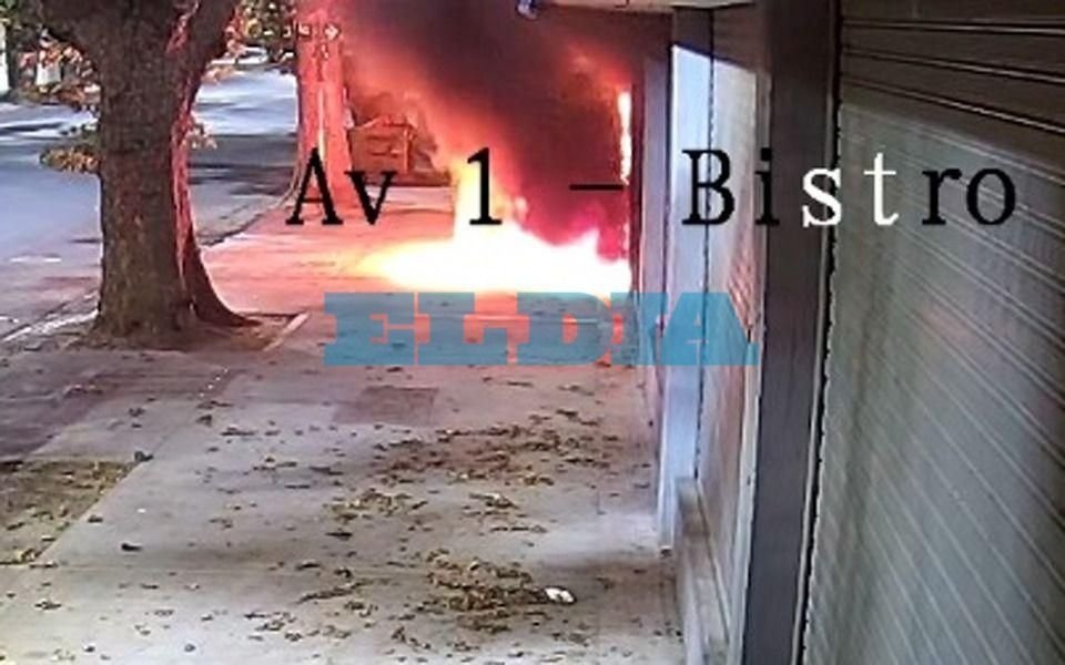 Exclusivo: imágenes del ataque con molotov al estadio de Estudiantes