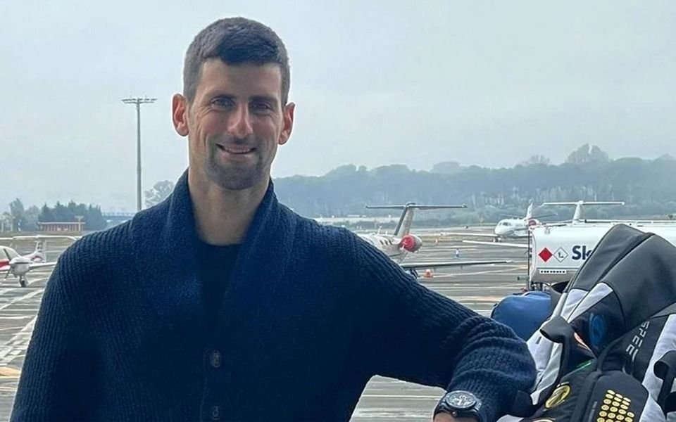 Deportan a Djokovic de Melbourne y no jugará el Abierto de Australia
