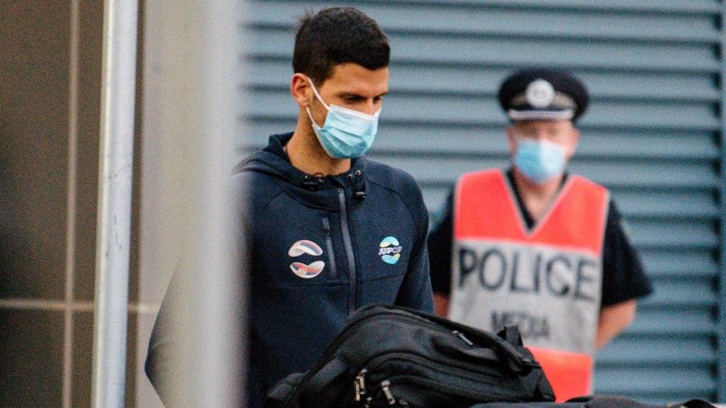 Escándalo y acusaciones cruzadas: Djokovic, deportado de Australia