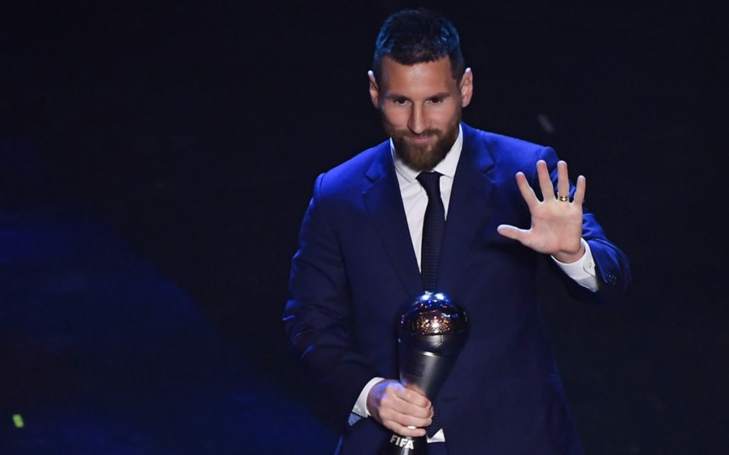 Messi va por el premio The Best de la FIFA: peleará con Lewandoski y Salah