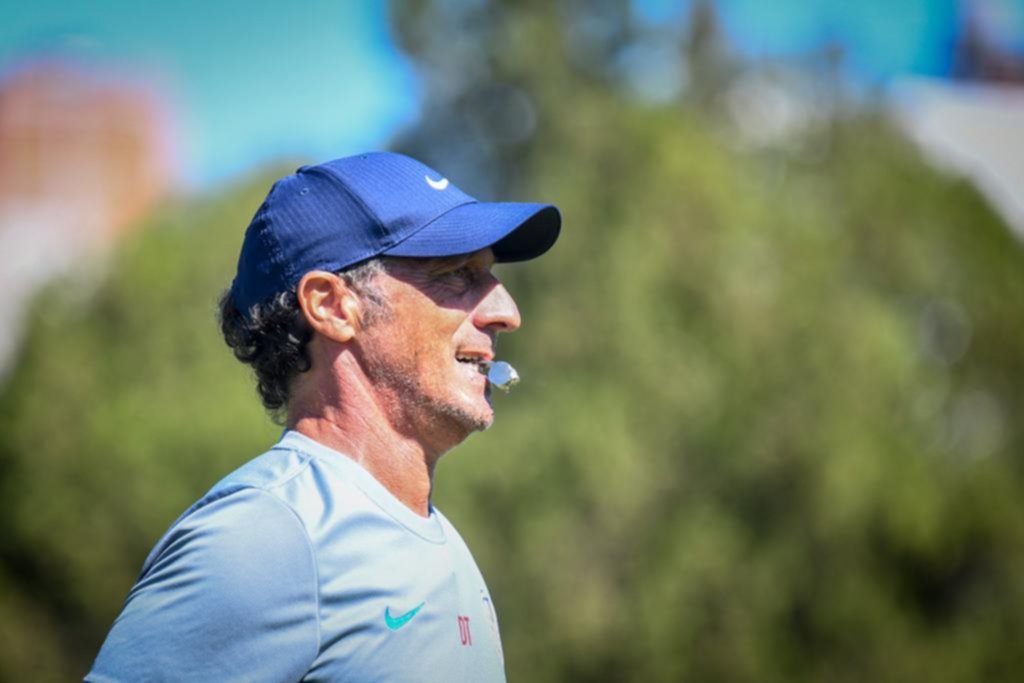 Malas noticias para Troglio: once positivos en el Ciclón