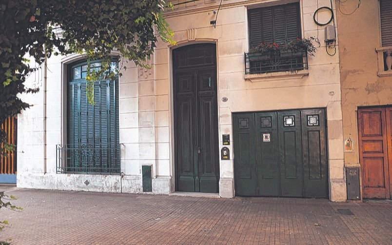 Despiertan a una mujer y le sustraen sus ahorros