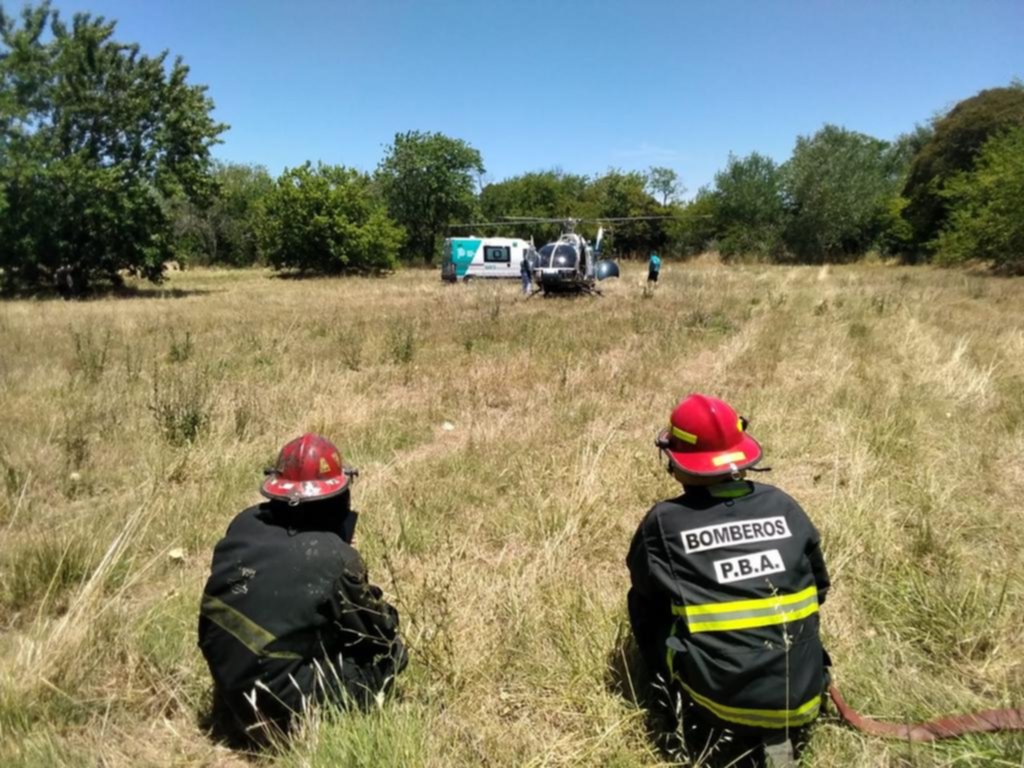 Aterrizaje de emergencia en un campo de Romero para derivar a un herido de San Miguel del Monte