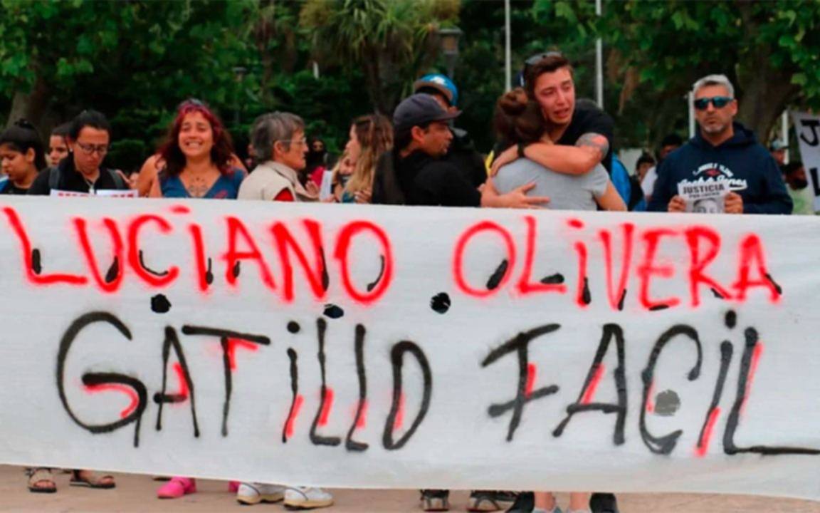 A un mes del crimen de Luciano Olivera, su madre exige más detenciones a los responsables