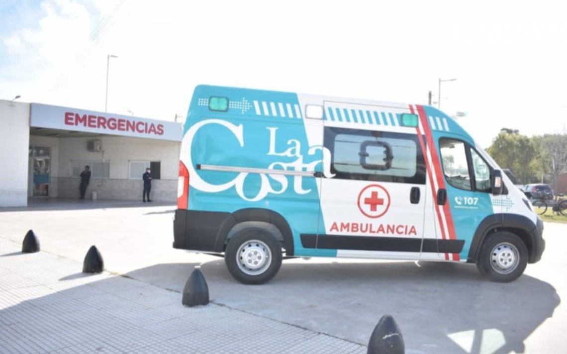 Intentó estacionar el auto y atropelló a su hija de 6 años: la menor murió por el fuerte golpe