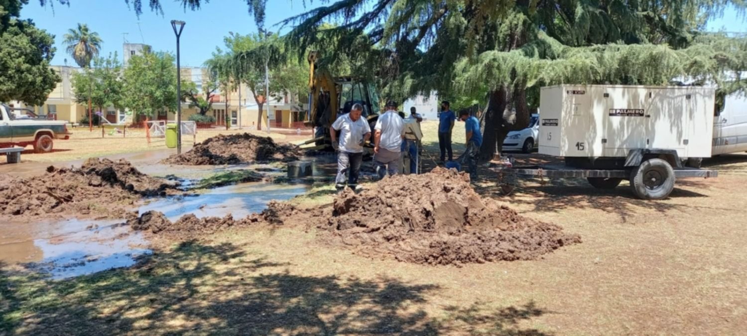 Un sector de La Plata sin agua por obras en medio de la ola de calor sofocante: quejas en otros barrios