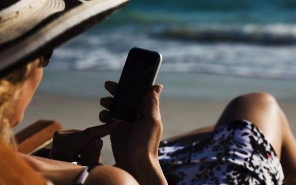 "Modo vacaciones" en Whatsapp: cómo activar la función clave para poder descansar