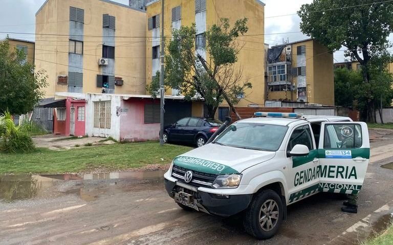 Matan a una embarazada y balean a su hija de 9 años en Rosario: creen que fueron sicarios